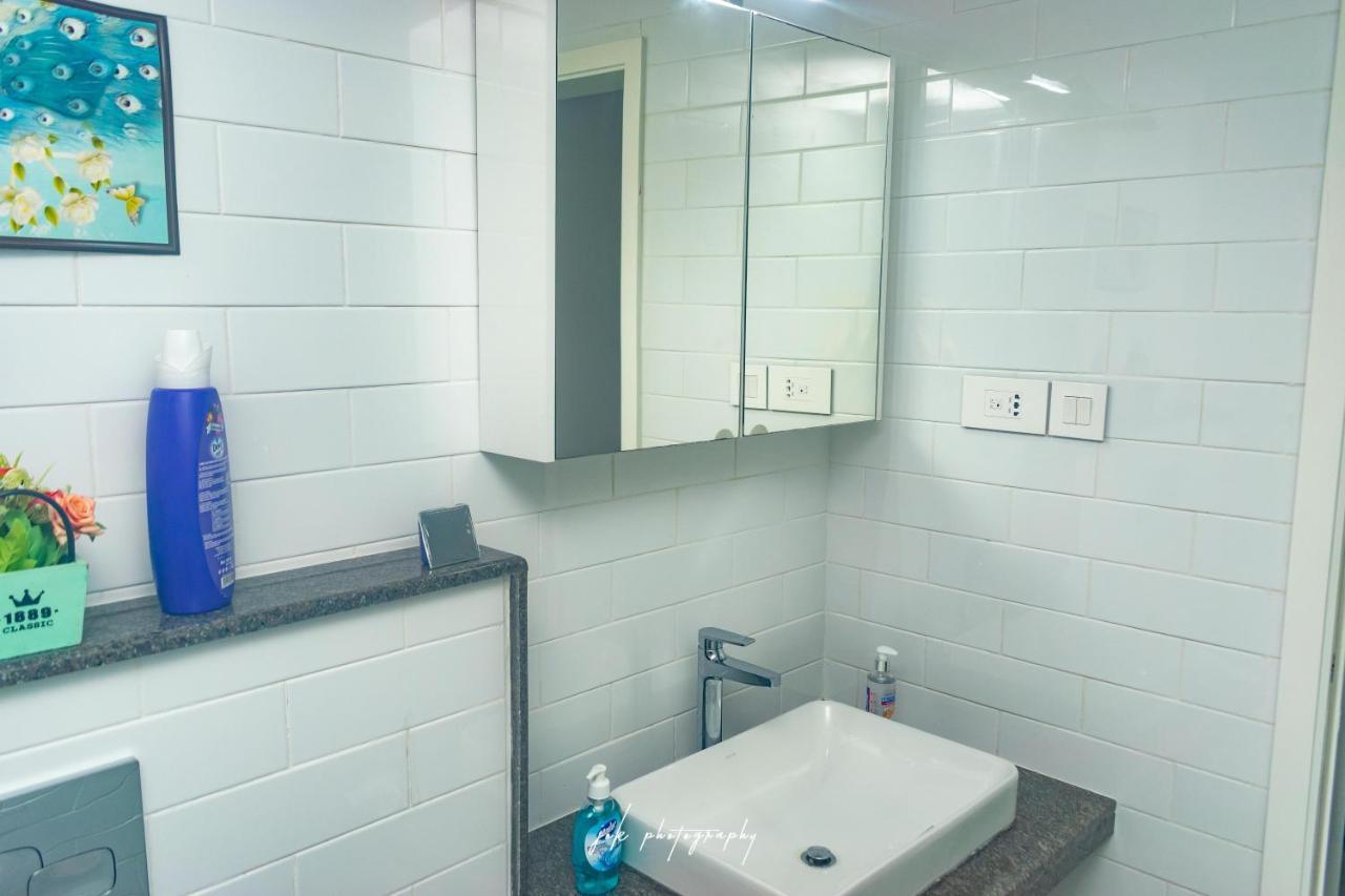 Luxury 2 Bedroom Apartment With Huge Balcony , Pool, Gym At Tribute House Accra Ngoại thất bức ảnh